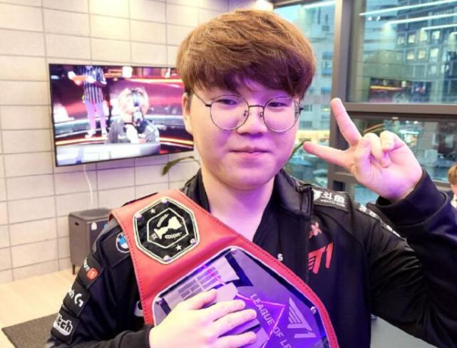 我可以帮你 我可以帮你