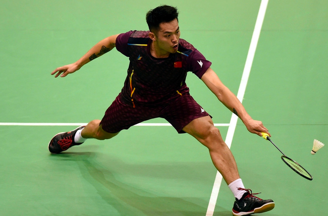 表的年轻一 表的年轻一