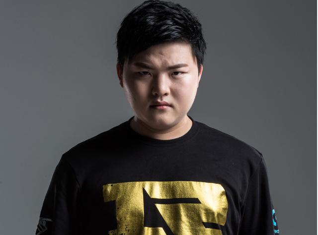 二点一线 二点一线