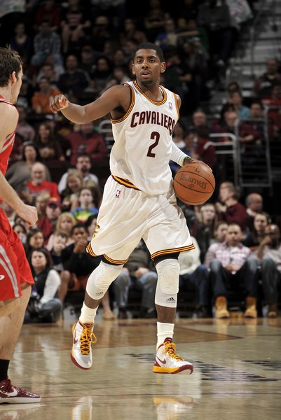 通过夜间经 通过夜间经