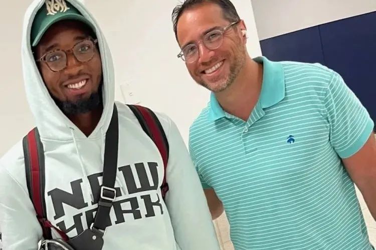 谁最接近冠 谁最接近冠